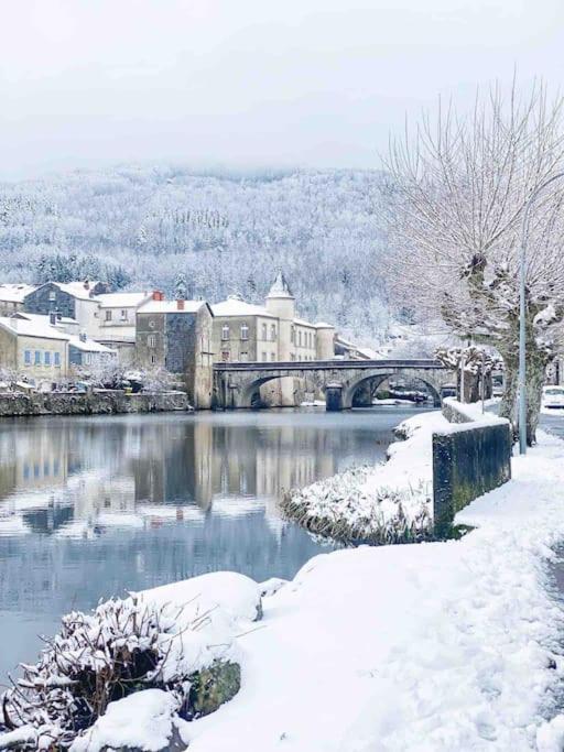 Gite Belfortes Plein Coeur De Brassac Brassac  Buitenkant foto